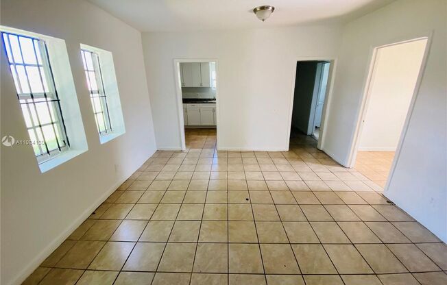 Beautifully renovated 3bed/1bath house close to downtown, Midtown, Wynwood & highways! Must see!