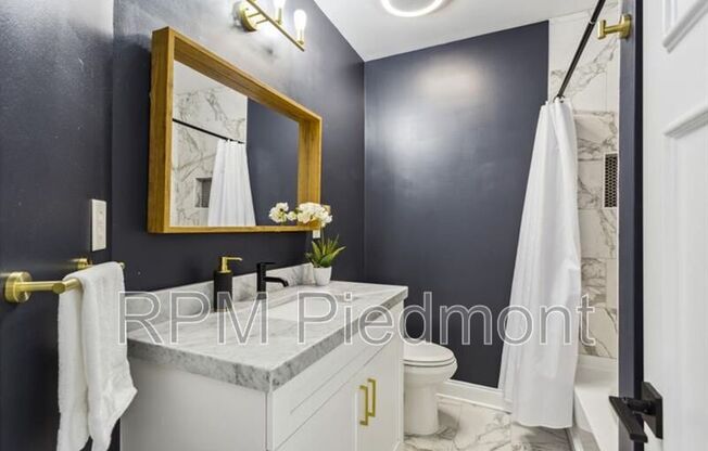 174 CHESTER AVE SE