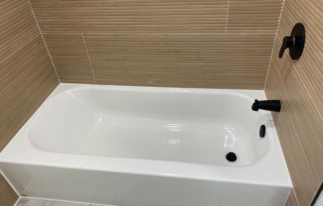 1 bed, 1 bath, $1,725, Unit 3