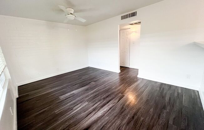 1 bed, 1 bath, 635 sqft, $1,200, Unit 20