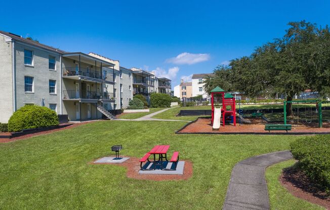 3 beds, 2 baths, 1,350 sqft, $1,610