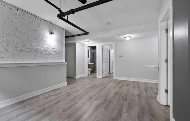 2 beds, 1 bath, 569 sqft, $2,200, Unit 6110-G