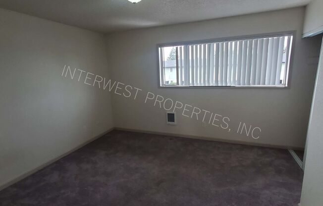 2 beds, 1.5 baths, 852 sqft, $1,450, Unit 013