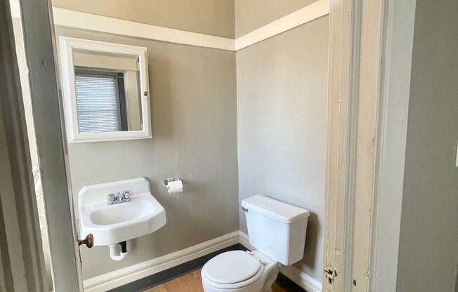 1 bed, 1 bath, 626 sqft, $900, Unit 202
