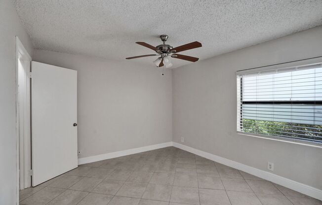2 beds, 2 baths, $2,000, Unit APARTMENT 407