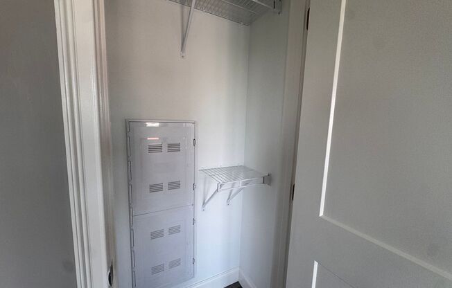 1 bed, 1 bath, 419 sqft, $2,100, Unit 206