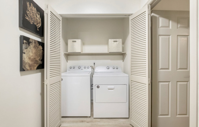 1 bed, 1 bath, 688 sqft, $1,145, Unit R-145