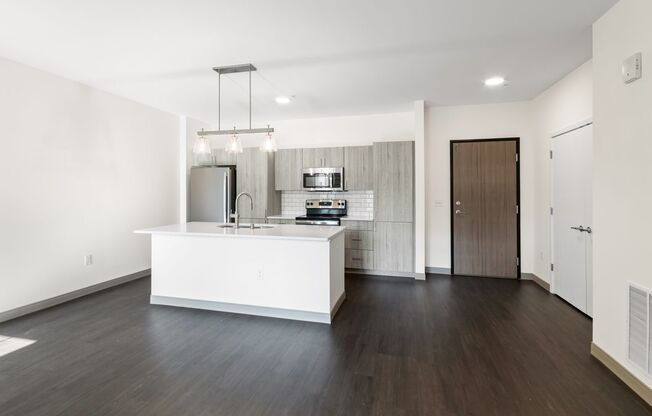 2 beds, 2 baths, 1,182 sqft, $2,795, Unit Unit 409