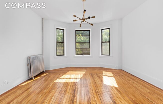 172 PROSPECT PARK W
