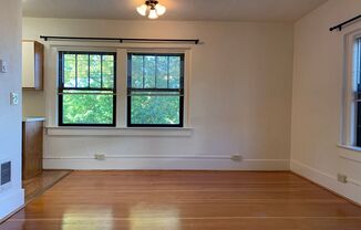 1 bed, 1 bath, 525 sqft, $1,100, Unit #2