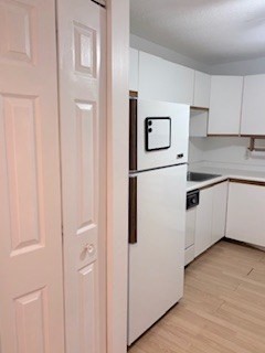 1 bed, 1 bath, 826 sqft, $2,800, Unit 1117