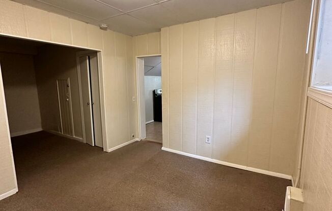 Studio, 1 bath, $1,250, Unit 7