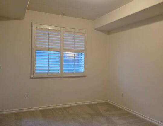 1 bed, 1 bath, 600 sqft, $2,700, Unit 227