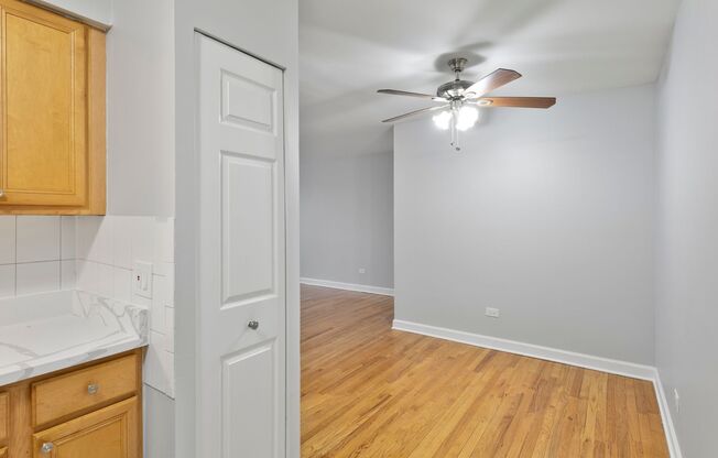1 bed, 1 bath, $1,775, Unit 444