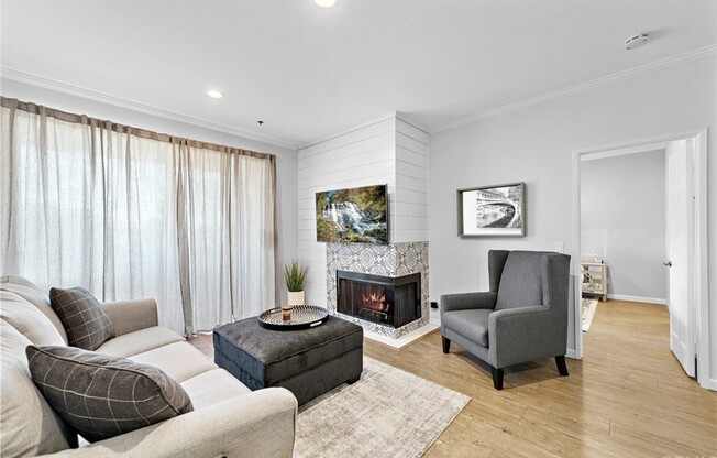 20301 Bluffside Cir