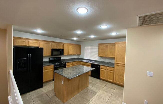 N.W. AREA  UPGRADED 3 STORY HOME!!