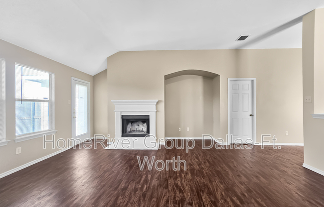 9812 MICHELLE DR