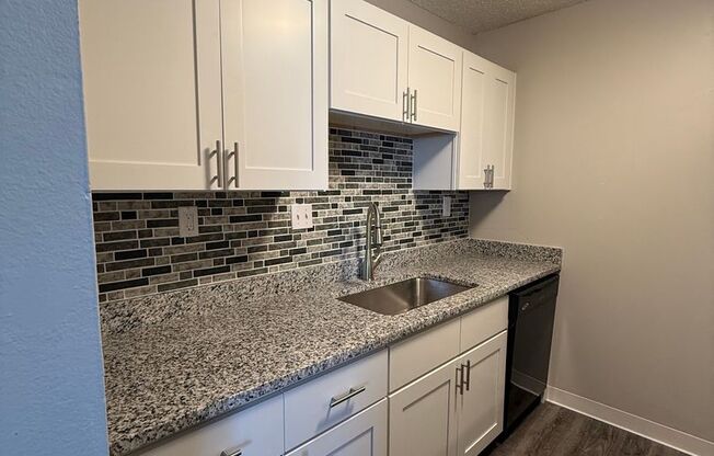 1 bed, 1 bath, 626 sqft, $823, Unit 1703