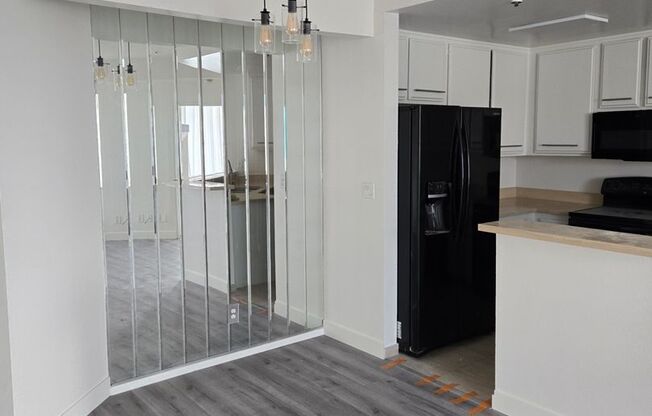 1 bed, 1 bath, 728 sqft, $2,046, Unit 209