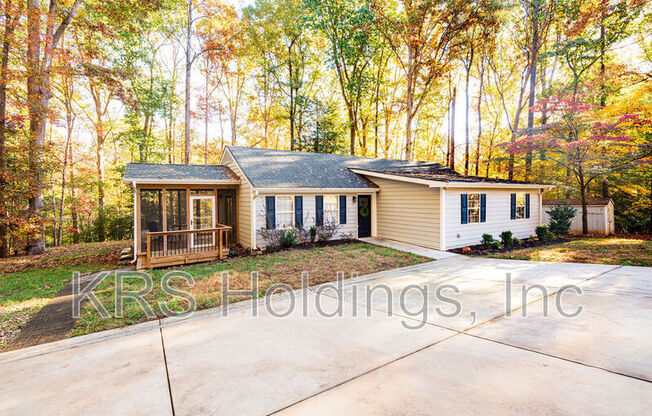 2428 RACHEL DR