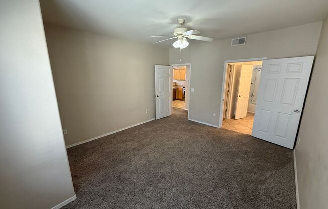 2 beds, 1 bath, $1,395, Unit # 2029