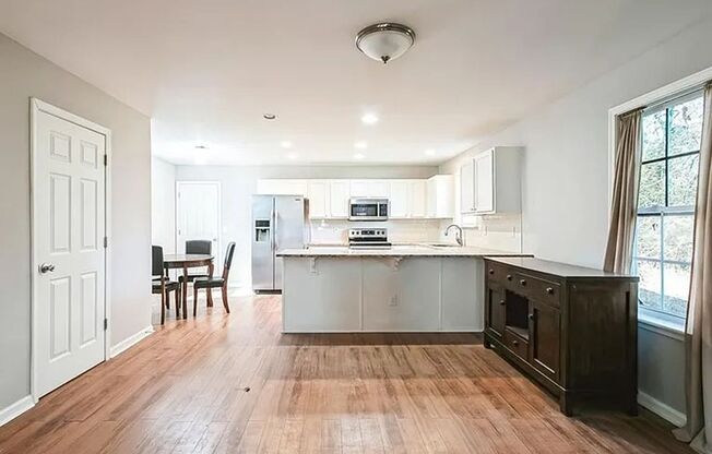 Charming 3BR House in Atlanta near Mercedes Benz stadium
