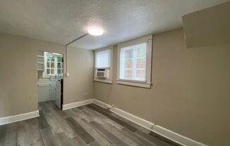 1 bed, 1 bath, $1,050, Unit Bottom - Right