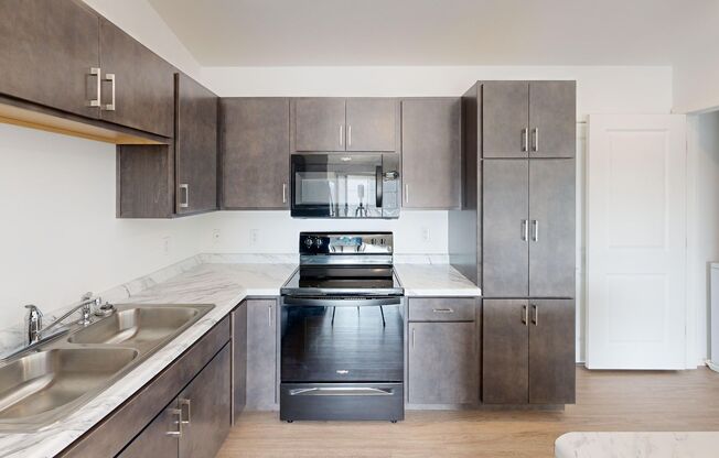1 bed, 1 bath, 663 sqft, $1,219, Unit 1244-19