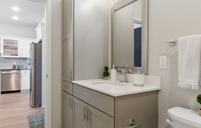 1 bed, 1 bath, 617 sqft, $1,545, Unit 222