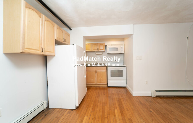 1776 COMMONWEALTH AVE