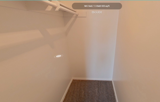 2 beds, 1.5 baths, 925 sqft, $800