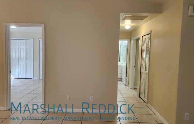 3 beds, 2 baths, $1,499, Unit 712 Jack Ave S