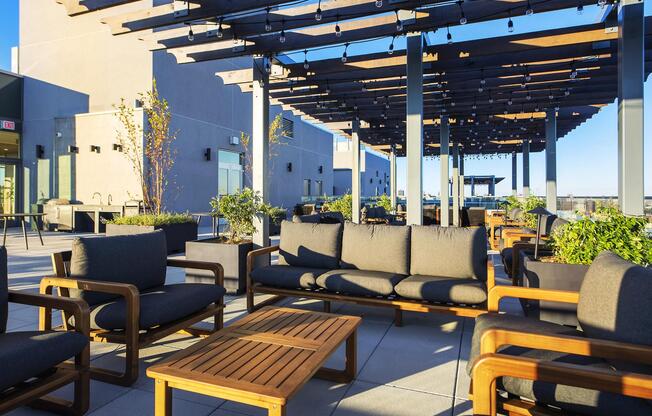 2 beds, 2 baths, $5,045, Unit 1702