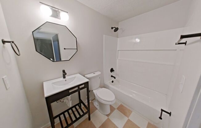 1 bed, 1 bath, 469 sqft, $1,312, Unit 23A