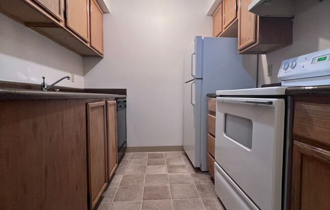 2 beds, 2 baths, 823 sqft, $1,787, Unit 306
