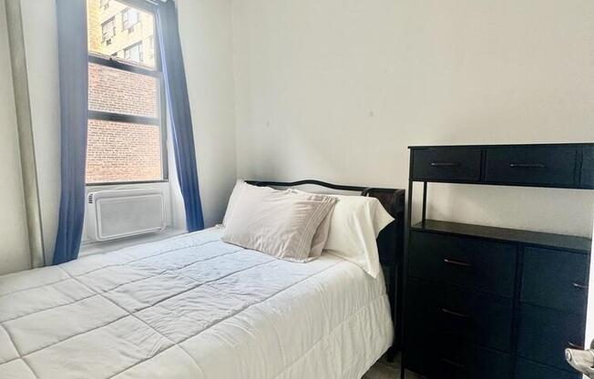 1229 1 AVE