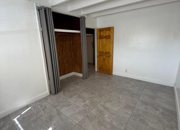 715 7 ST