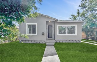 2610 DOCTOR MARTIN LUTHER KING ST S