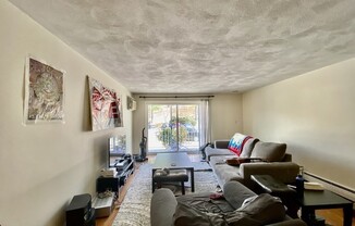 1 bed, 1 bath, 747 sqft, $2,200, Unit 104