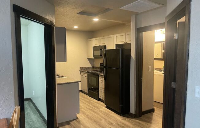 DHAH (B3)13830 W Bergen