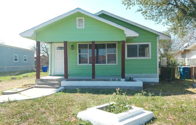 4313 Molina Dr - 2/Bed 1/Bath - $1250/month