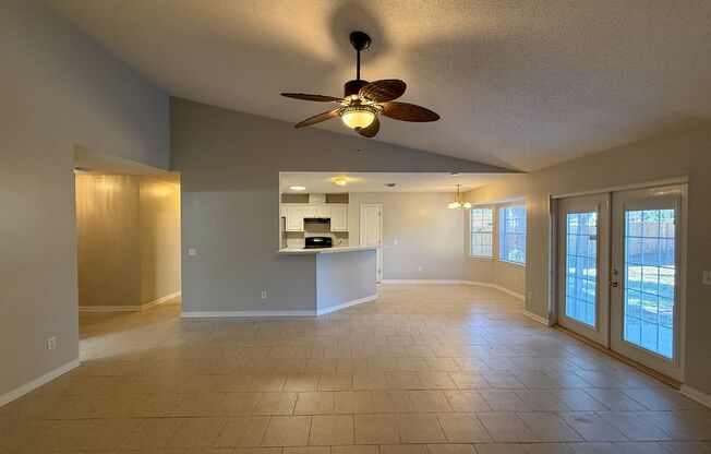 4 Bedroom 2 Bath Home w/ Bonus Room for Rent in Grand Cedars Reserve!