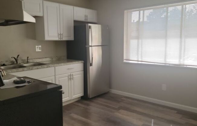 1 bed, 1 bath, 540 sqft, $995, Unit D