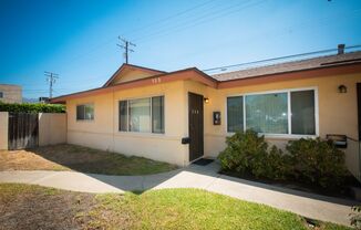 2Bedroom 1 Bath with 1 Car GR Spacious Apartment Unit -Azusa