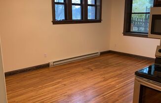 Studio, 1 bath, $959, Unit B-2