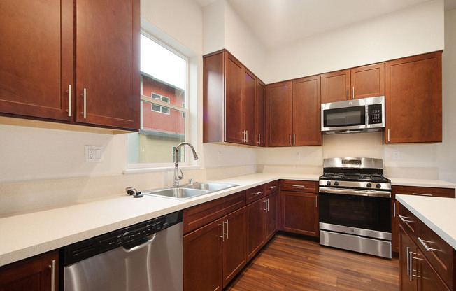 New and modern 2 bedroom townhome just steps from BART