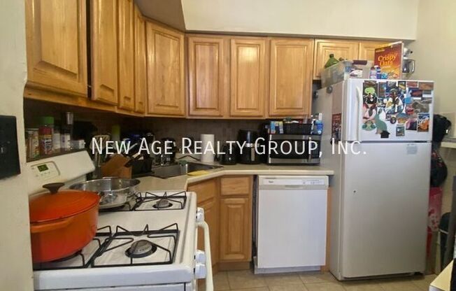 922 S. Saint Bernard Street