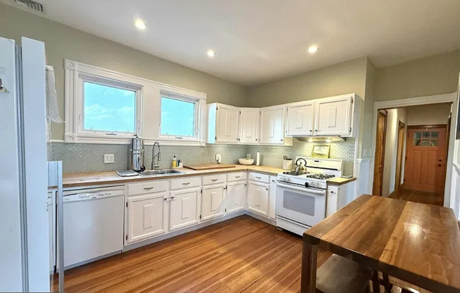 14 SAINT MARTIN ST