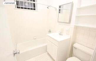 202 W 81 ST