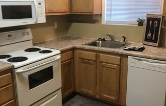 3300-3312 Oakland Rd Ne